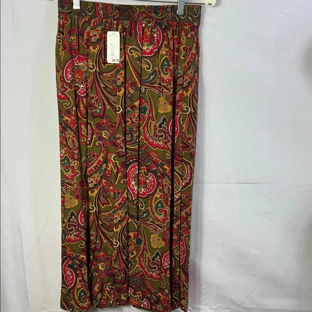 Russ Skirt Set Cream Shirt with Red Paisley Accents and Scarf Size 14/16 Vintage